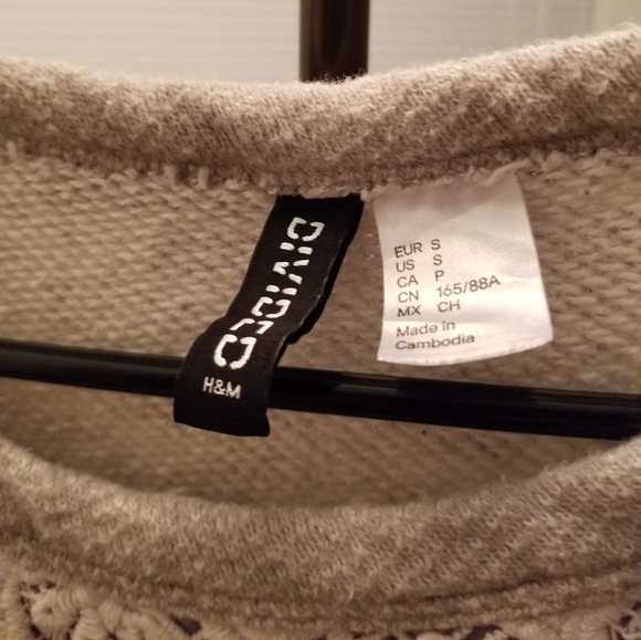 Grey Sweater - Picture 3 of 3